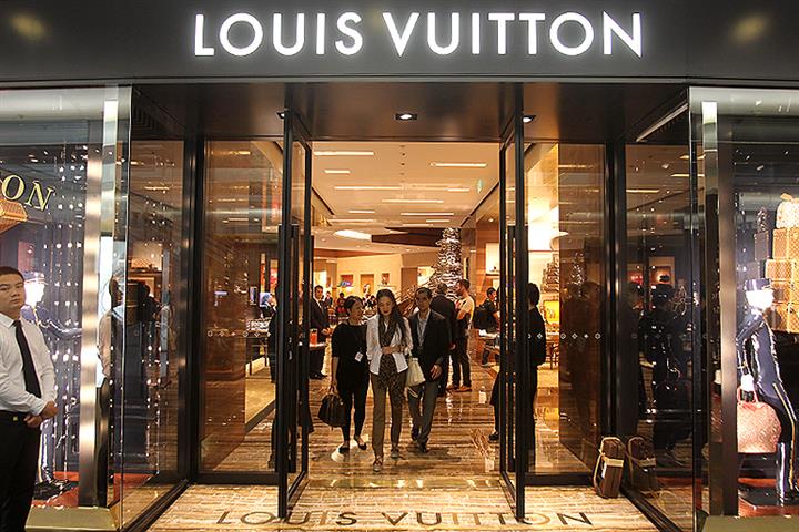 Global Luxury Retailers Could Rely on China for Growth This Year, BCG Report Shows 
