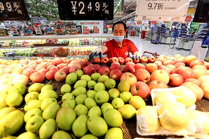 China’s Consumer Inflation Rose 2.7% in July as Floods Drove Up Food Costs