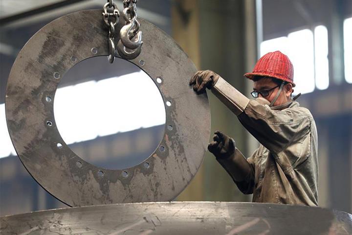 China's Industrial Value-Added Output Expanded 4.8% in July, Same as June