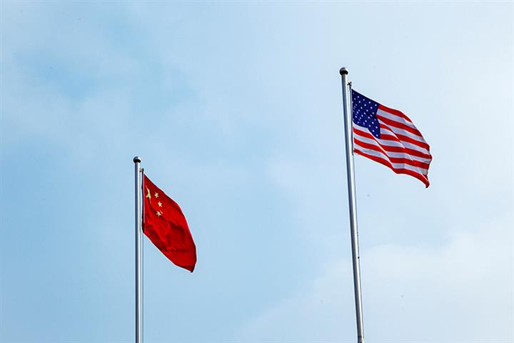 Most US Firms Do Not Plan to Move Production From China, AmCham Report Says