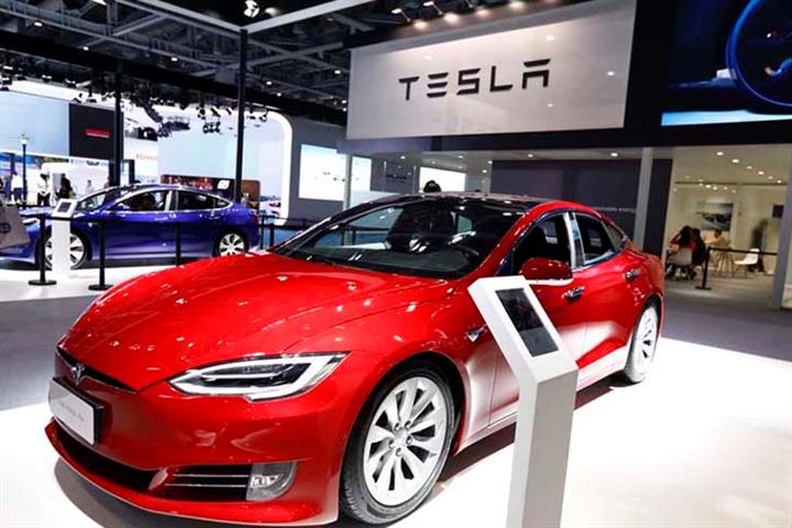‘Out of Control’ Tesla Cars Were Behind a Number of Accidents, Report Says