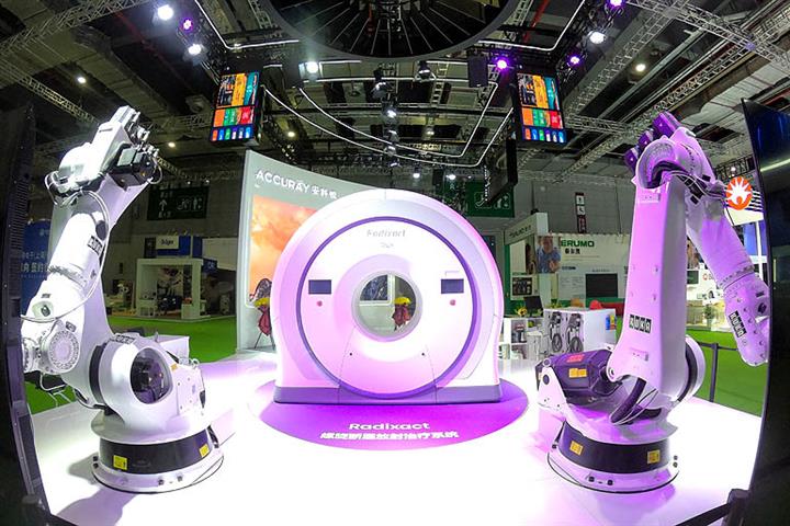 CIIE Gives Chance to Help Cancer Patients With New Tech, Accuray’s China Head Says