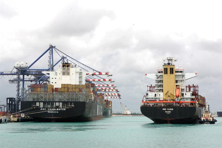 Surging Shipping Charges, Lack of Containers Hit Chinese Exporters Hard