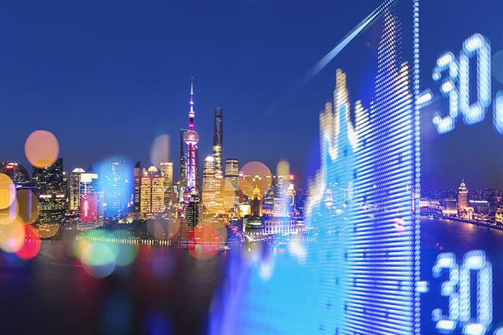 Shanghai Individual Investors Are More Bullish About 2021 Than Institutions, Report Says