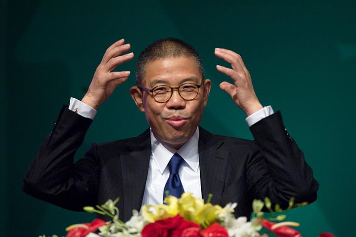 Water King Zhong Shanshan Is First Chinese to Join World's Top 10 Billionaires