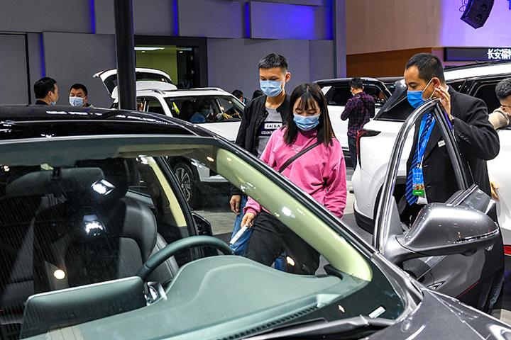 China’s Car Sales More Than Quadrupled in February Amid Holiday, Post-Covid Rebound