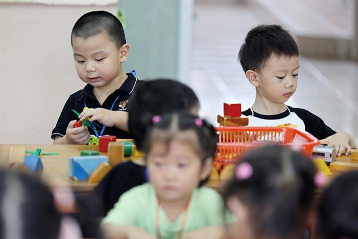 China Needs to Offer Better Childcare Support to Reverse Dwindling Birth Rate, Experts Say