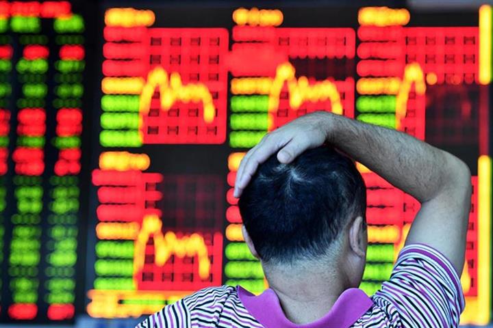 Investors Are Split on Outlook for Chinese Stocks, Cheung Kong Survey Finds