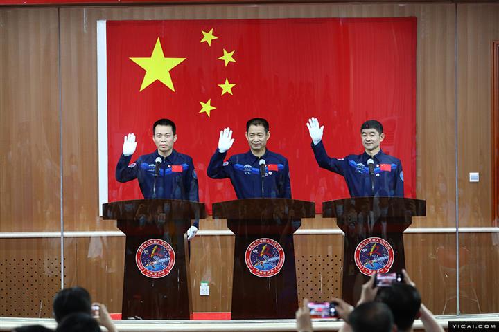 [In Photos] China Sends Astronauts Into Orbit to Build Country’s First Space Station