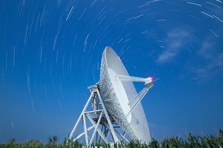 Hong Kong Aerospace Jumps After Partnering Huawei on Satellite Data