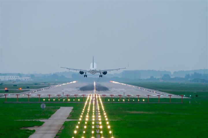 Nanjing Airport Cancels 80% of Flights as 17 Workers Test Positive for Covid-19
