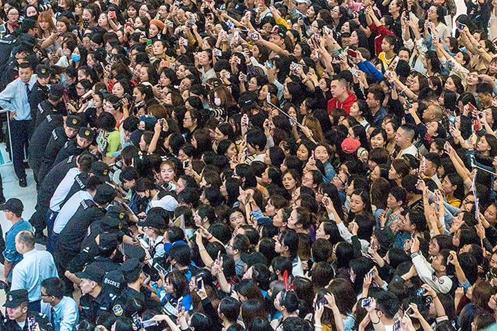 China to Stop Minors From Funding Nation’s Celebrities Amid Clampdown on ‘Irrational Fan’ Culture