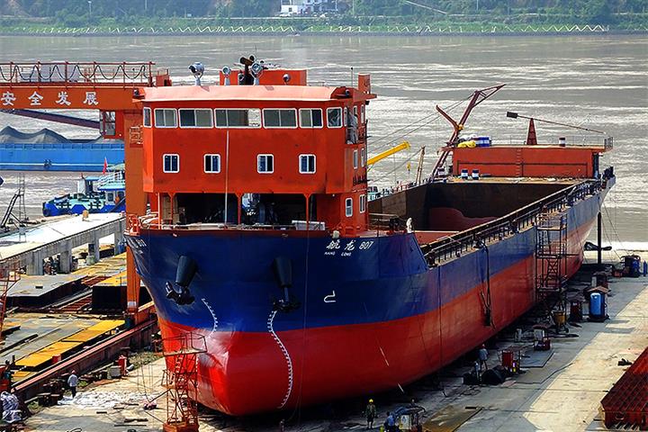 Chinese Shipbuilders' More Than Tripled 2021 Orders FailにExcite Investors