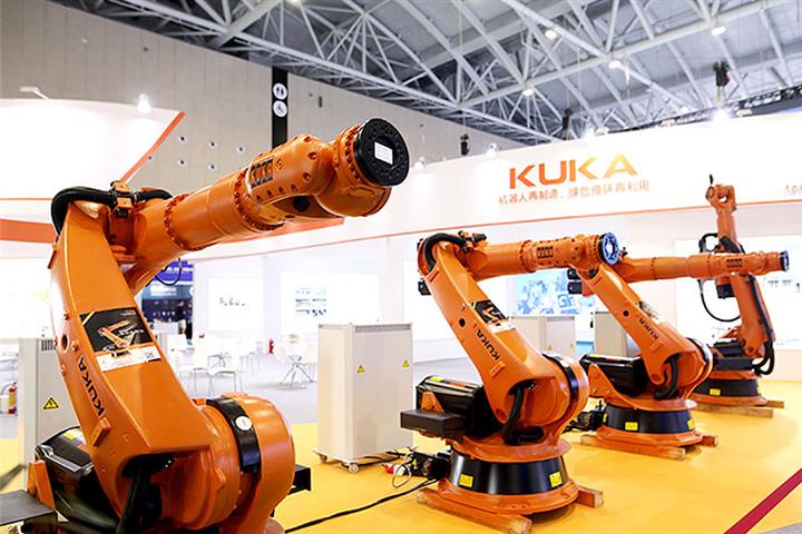 Kuka’s Shares Pop After China’s Midea Reveals Plans to Delist German Robotics Maker