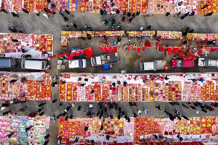 Consumption Booms Over China’s Week-Long Lunar New Year Holiday