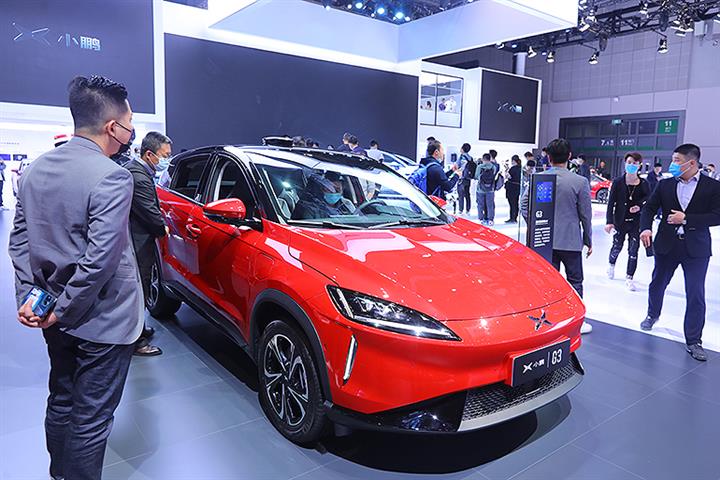 China’s NEV Sales Boom Amid Fears of More Price Hikes 