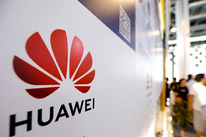 Troubled Huawei Is Not Building a Chip Foundry, Exec Says