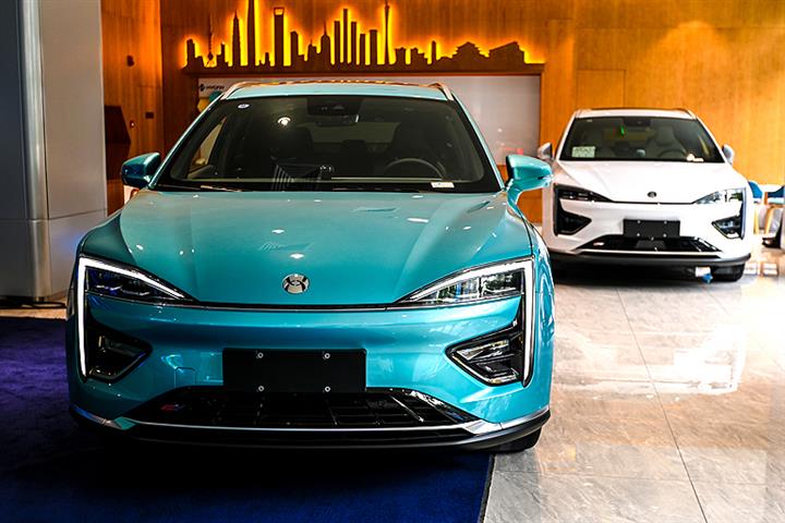 China’s New Energy Vehicle Sales Surge Despite Price Hikes