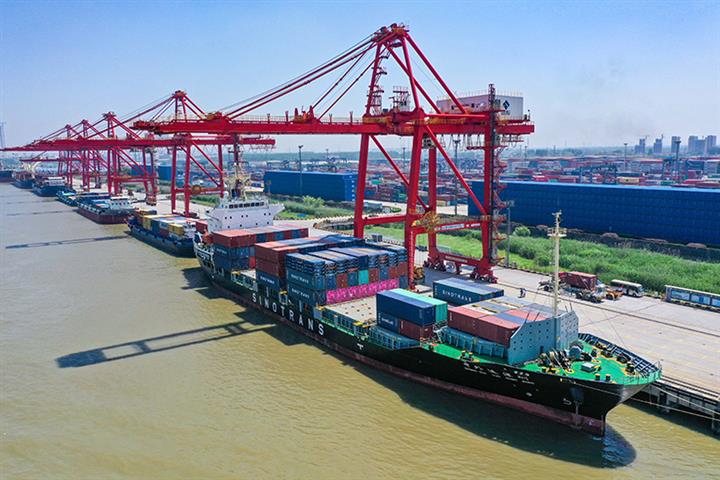China’s Ports Maintained Stable Operations in April, Ministry Says