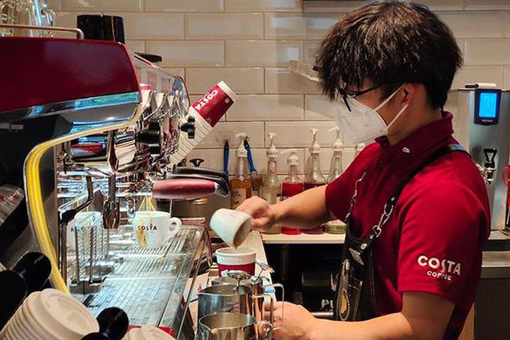 Starbucks, Costa Reopen Coffee Shops in Shanghai 