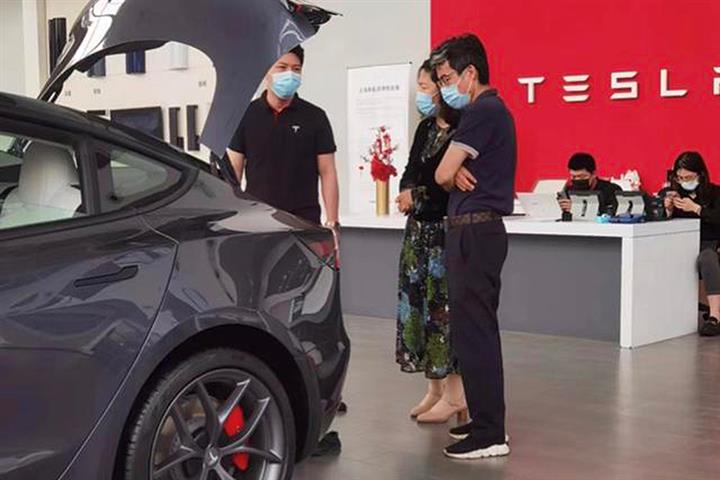 L'Oreal, Tesla Reopen Stores in Shanghai After Covid Lockdown  