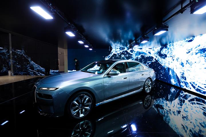 [In Photos] Porsche, Cadillac, 13 Other Marques Make 22 China Debuts at CIIE