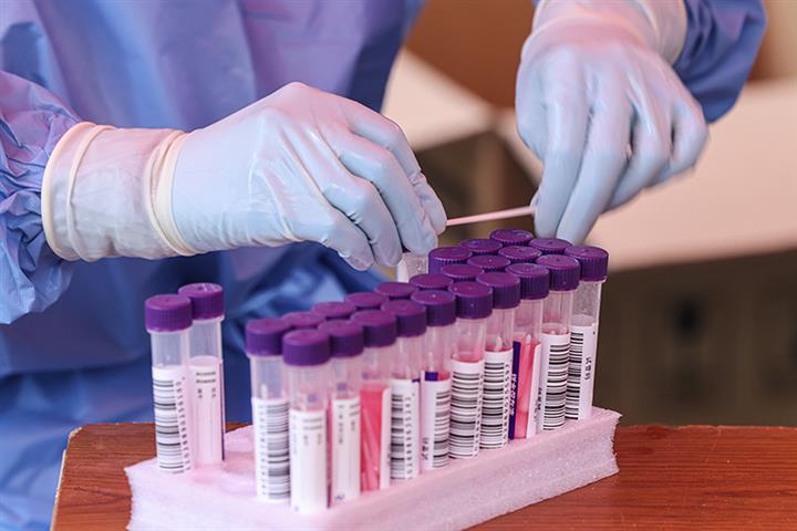Chinese Cities End or Halt Mass PCR Testing for Covid-19