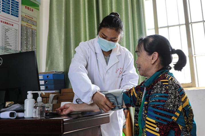 [Exclusive] China’s New High Blood Pressure Criteria to Strain Systems, May Put Patients at Risk, Expert Warns
