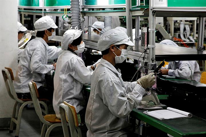 China Is Still an Indispensable Part of Apple's Supply Chain, Analysts Say