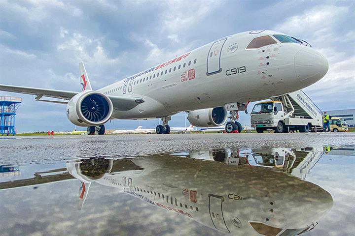 China Eastern Is World’s First Airline to Receive Delivery of China’s Homegrown C919 Jet