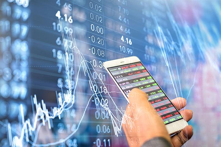 Shanghai, Shenzhen Bourse Delistings Hit Record in 2022