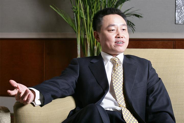 Gome Founder Reclaims 16.7% of Troubled Chinese Retailer Through Debt-to-Equity Swap