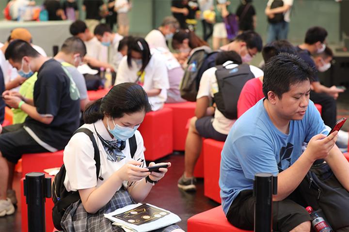 China’s Internet Users Hit 1.07 Billion in 2022
