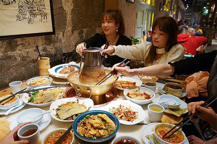 China's Yunnan, Hangzhou, and Lanzhou Turn to Culinary Tourism to Draw in Visitors After Pandemic