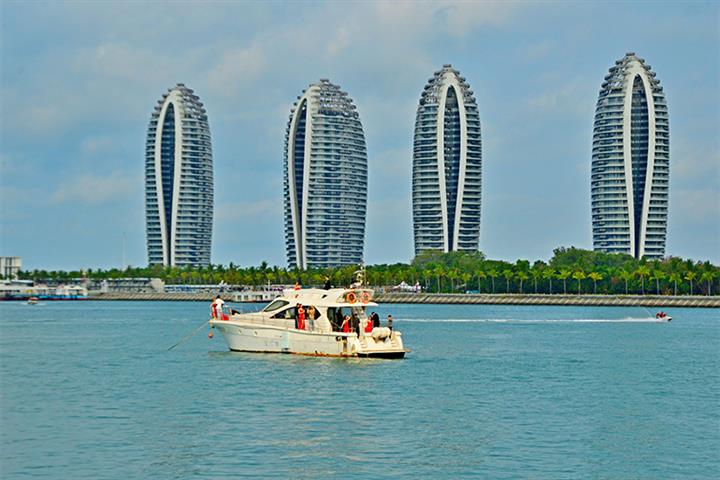 Hainan Should Hone Its Tax-Free Appeal to Outdo Post-Covid SE Asia Trips, Experts Say