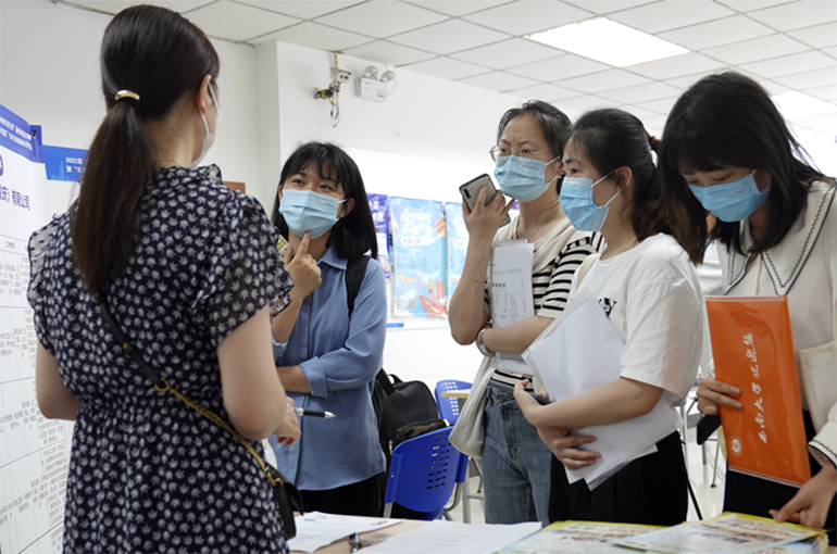 Over Half of China’s College Graduates Have Found Jobs in Second Half of Spring Recruitment Season