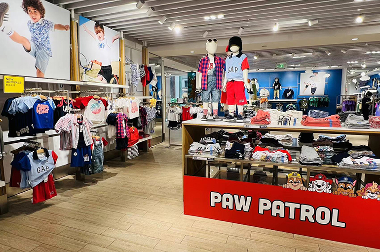Gap’s China Business Gets Makeover After Baozun Takeover