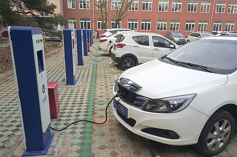 WM, Aiways, Other Chinese Second-Tier EV Makers Struggle Among Fierce Competition