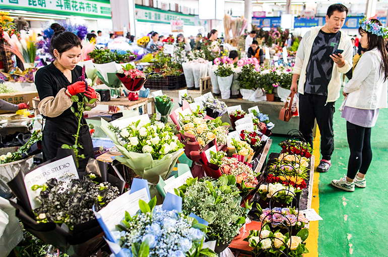 ‘Chinese Valentine’s Day’ Boosts Consumption on May 20