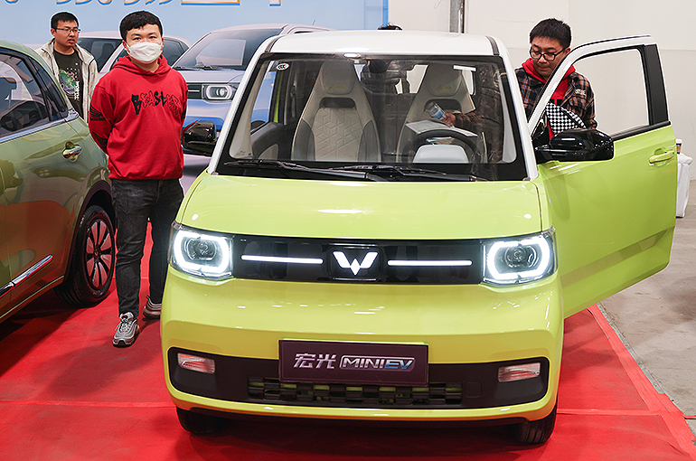 SAIC-GM-Wuling Cuts Guide Price on All Mini EVs by Up to 15%