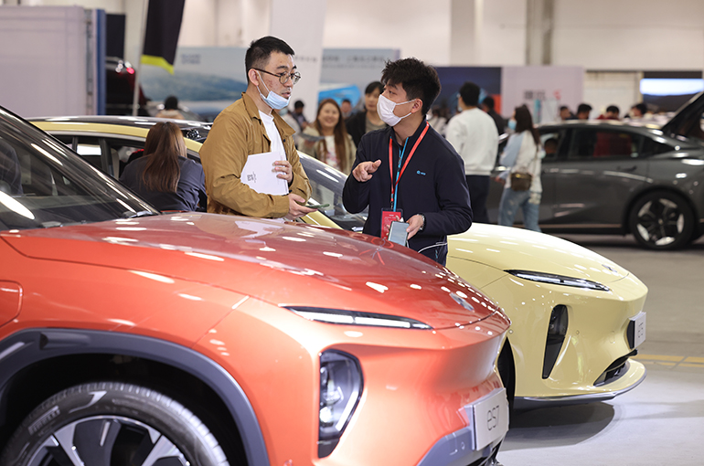 China’s Car Sales Rebound in May; GAC, BYD, Changan Auto’s NEV Shipments More Than Double