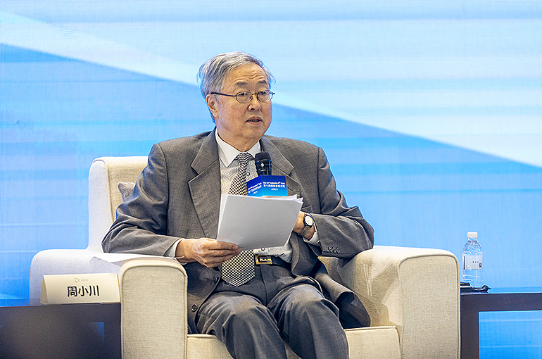 Foreign Firms Are Welcome to Issue CDRs in Shanghai, PBOC Ex-Governor Says