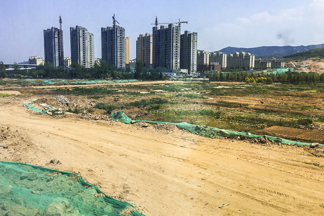 Land Sales in China’s Big Cities Boom But Developers’ Appetite for Investment Stays Weak