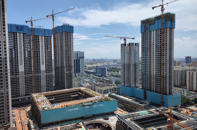 Poly, Three Other Chinese Developers Get Okay to Raise USD2.7 Billion in Private Placements