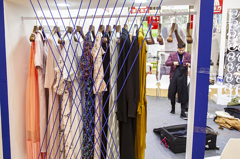 China's Biggest Garment, Light Industrial Products Trade Fair to Kick ...