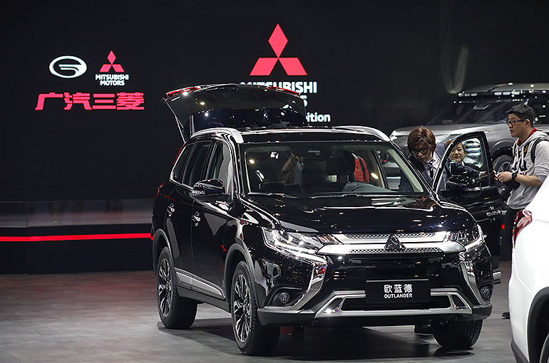 Japanese Carmaker Mitsubishi’s China JV Halts Production