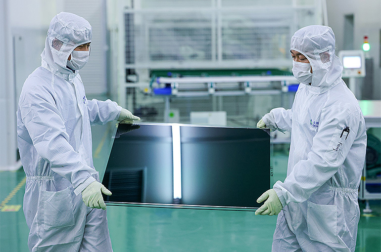 Chinese Solar Firms Embark on Capacity Expansion, Upgrades to Stay Ahead of the Game