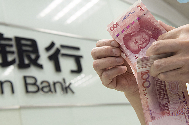 Chinese Listed Banks to Distribute Record USD81.6 Billion Cash Dividends This Year