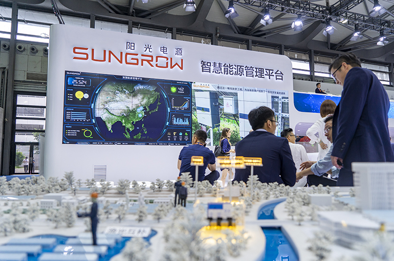 Chinese Solar Inverter Maker Sungrow Gains as First-Half Profit Likely Topped 2022’s Total