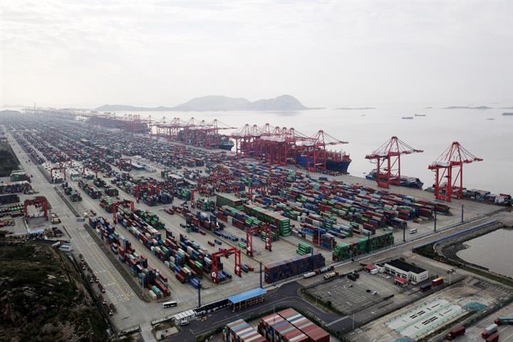 Regulator Approves Launch of Shanghai Export Container Freight Index Futures